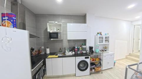 Foto 2 de Casa adosada en venda a Calle Calle Hermanos Laulhé, Centro, San Fernando