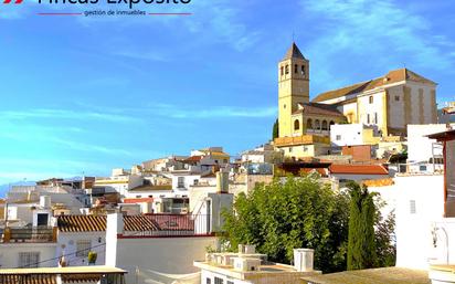 Vista exterior de Casa o xalet en venda en Vélez-Málaga amb Terrassa