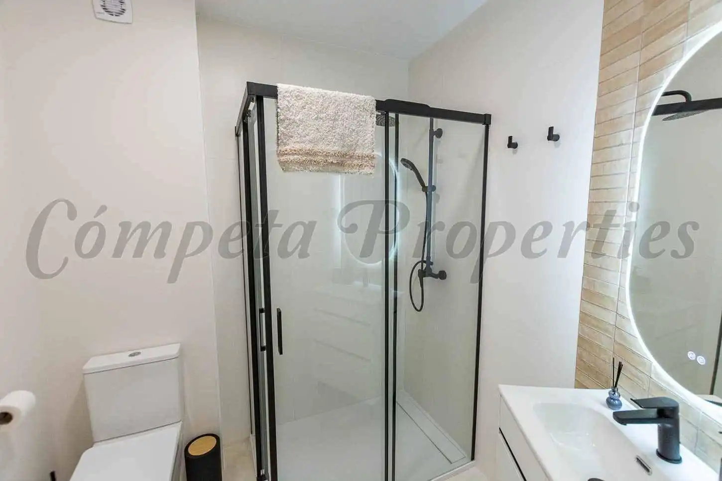 Apartamento de alquiler en Nerja, Málaga