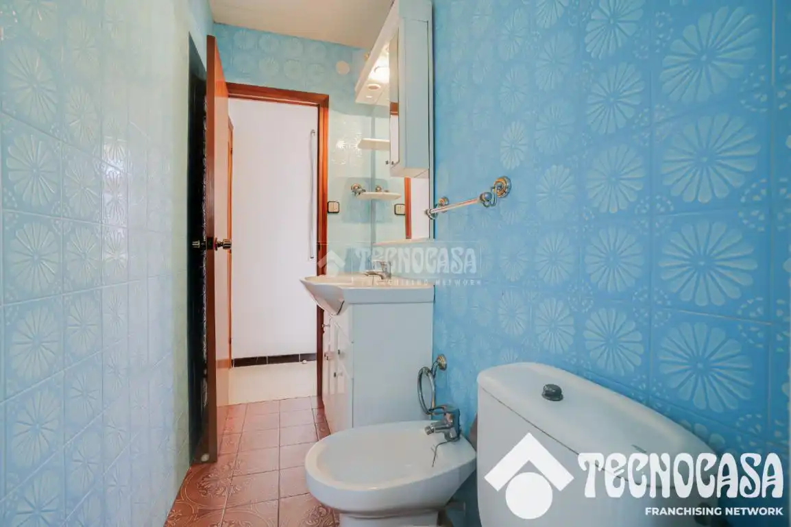 Baño de Piso en venta en Badalona con Terraza