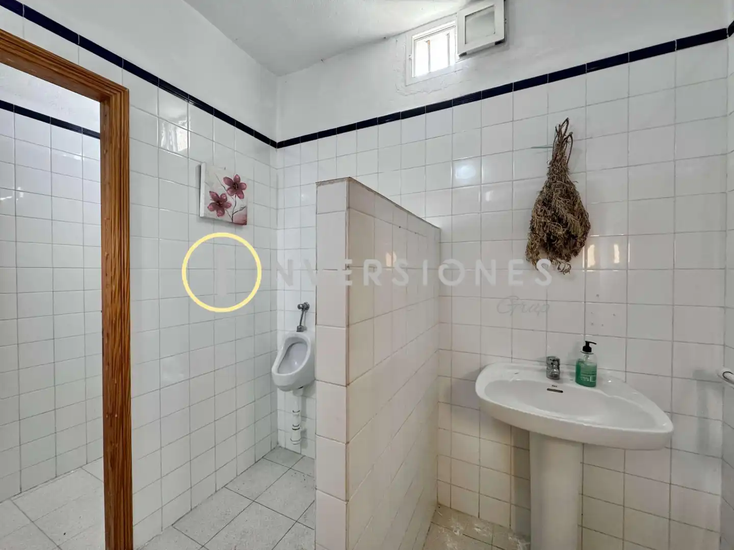 Baño de Local en venta en Artà con Terraza y Amueblado