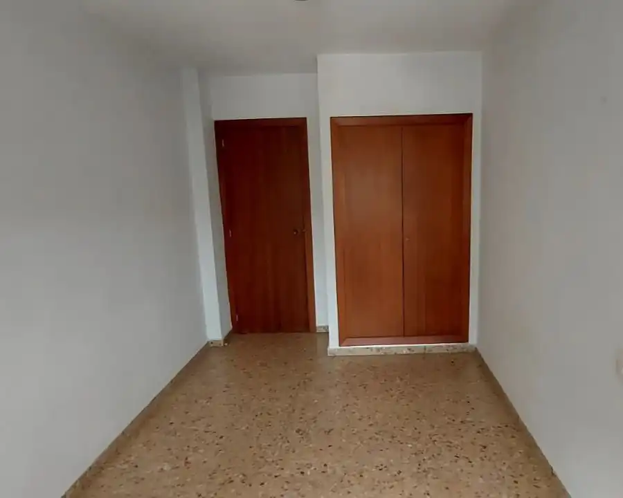 Piso en venta en Valencia con Horno y Balcón