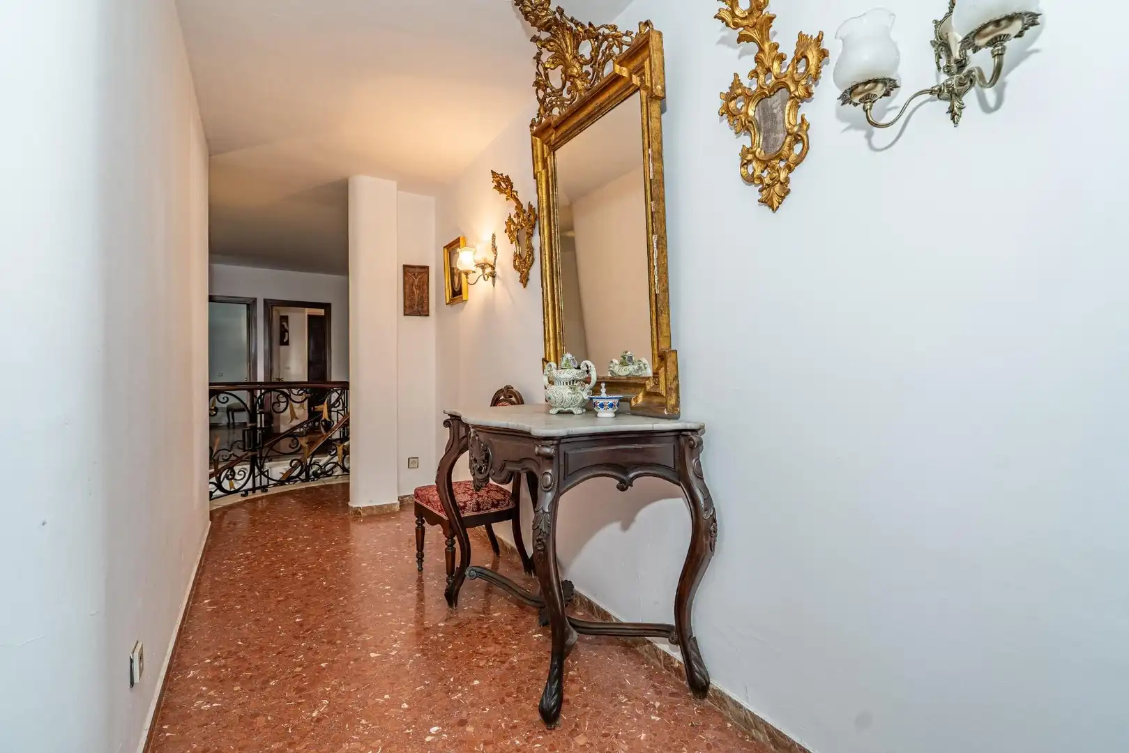 Casa o xalet en venda en Valencina de la Concepción amb Aire condicionat, Jardí privat i Piscina