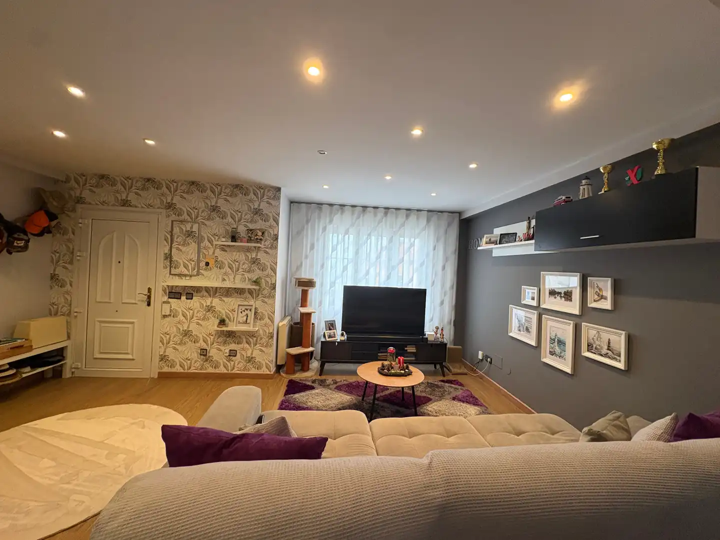 Wohnzimmer von Einfamilien-Reihenhaus zum Verkauf in Carreño mit Heizung, Parkett und Terrasse