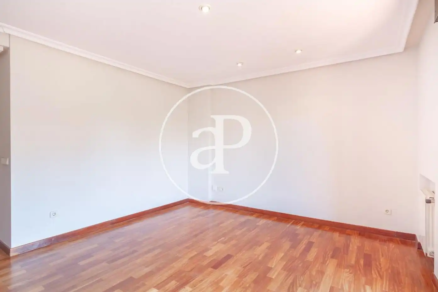 Bedroom of Flat for rent in La Moraleja  with Air Conditioner, Heating and Terrace