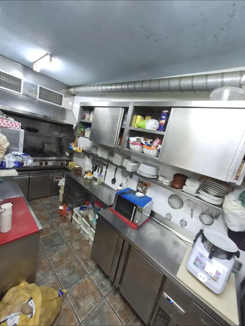 Cocina de Local en traspaso en Sevilla