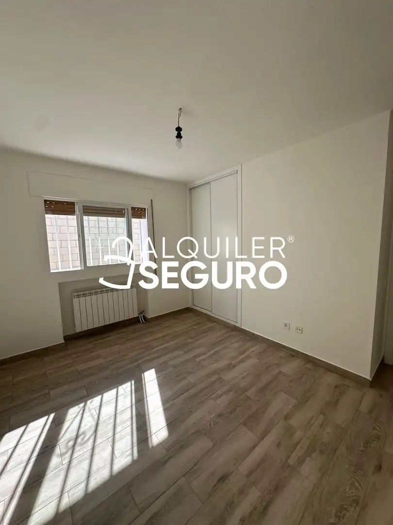 Bedroom of Houses for rent in Casarrubios del Monte  with Heating, Terrace and Storage room