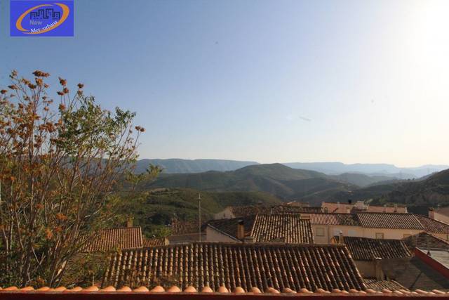 Casa-chalet en Venta en Cortes de Pallás