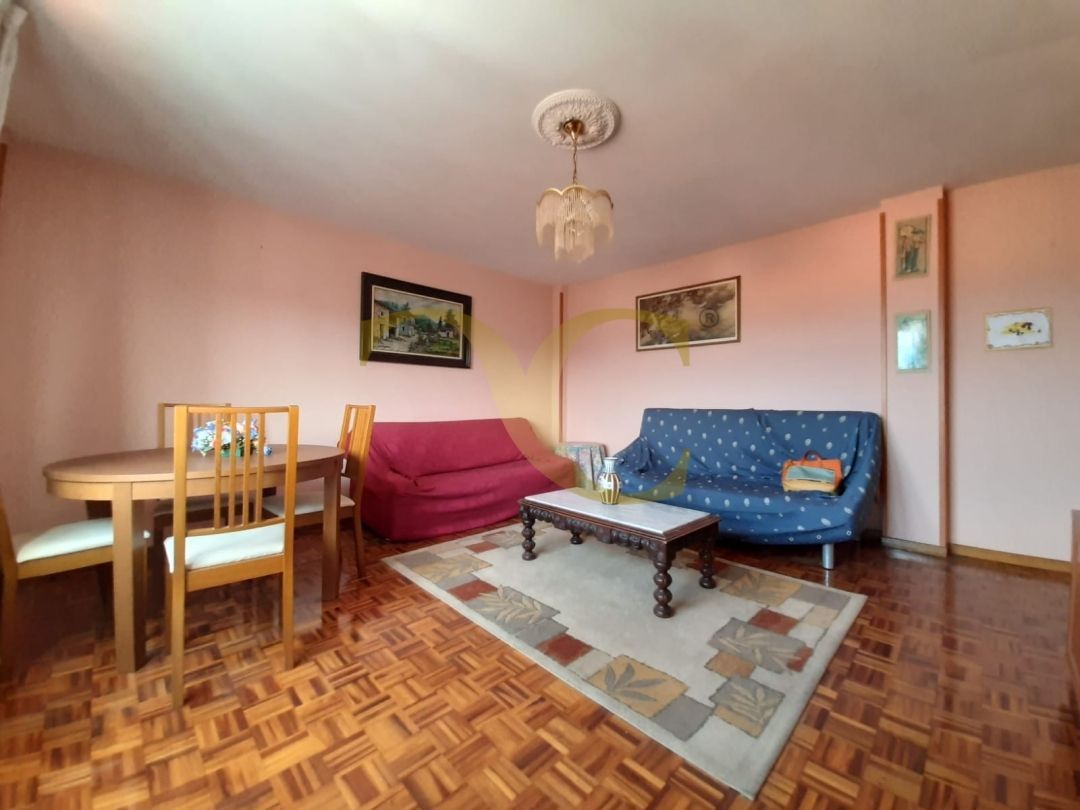 Bedroom of Flat for sale in Oviedo   with Heating