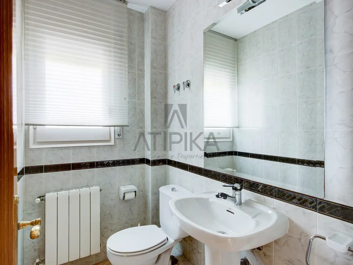 Baño de Casa o chalet en venta en Castelldefels con Aire acondicionado, Calefacción y Terraza