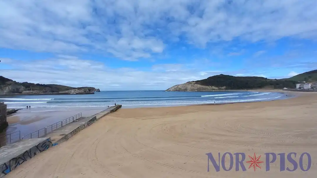 Vista exterior de Piso en venta en Gorliz con Calefacción, Terraza y Balcón