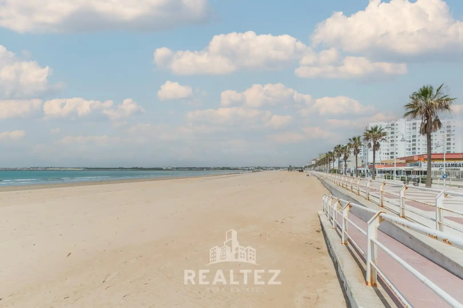 Außenansicht von Einfamilien-Reihenhaus zum Verkauf in El Puerto de Santa María mit Terrasse, Möbliert und Balkon