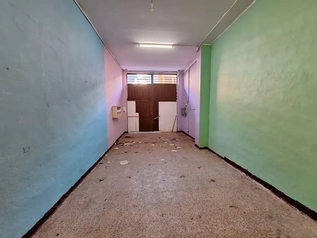 Business premises for sale in Casc Urbà, imagen 6