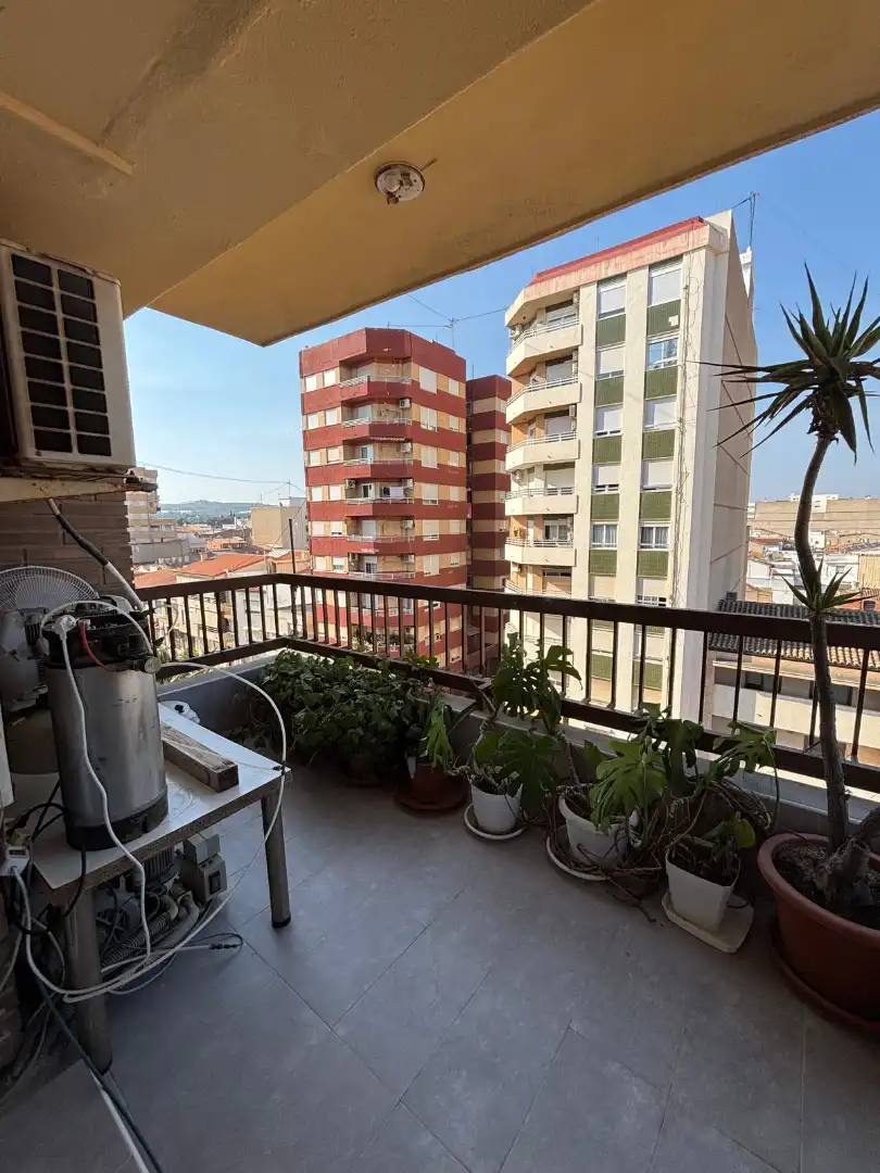 Wohnung mit Terrasse zum Verkauf in Avinguda Reis Catòlics 46