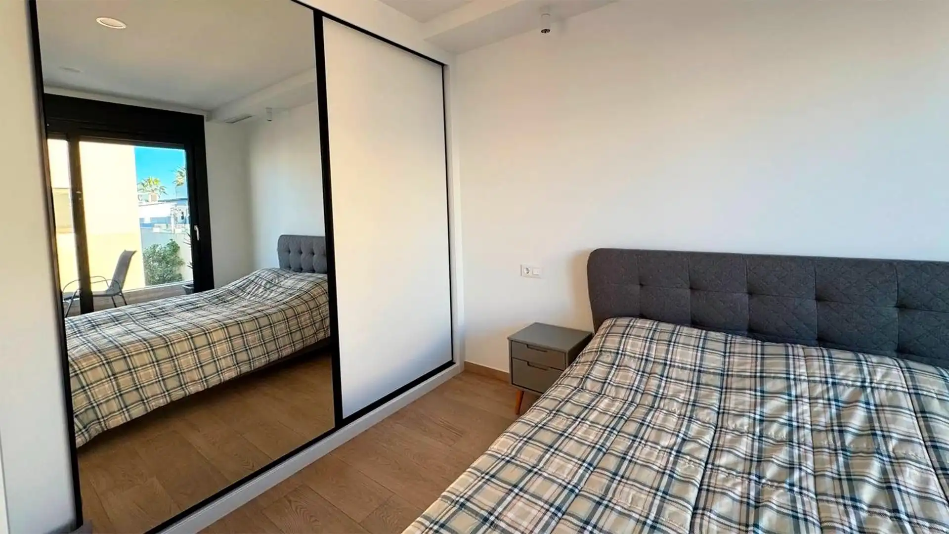 Habitación de Casa o chalet en venta en Rojales con Piscina y Jacuzzi