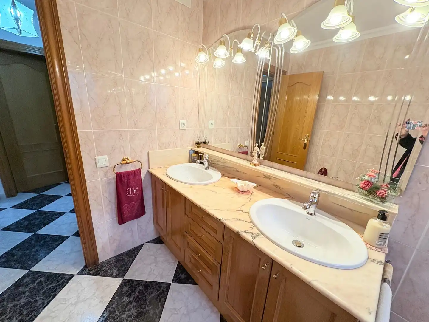 Baño de Casa o chalet en venta en Corbera de Llobregat con Aire acondicionado, Calefacción y Jardín privado