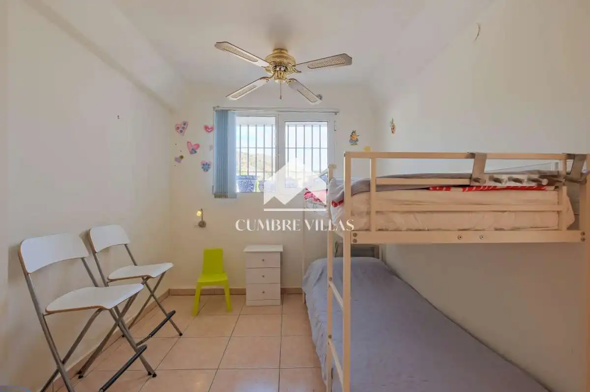 Bedroom of Houses for sale in Almuñécar