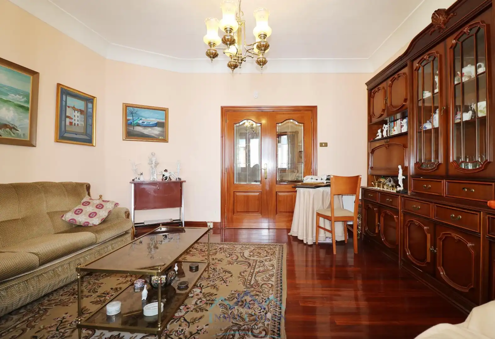 Sala de estar de Piso en venta en Irun  con Calefacción y Trastero