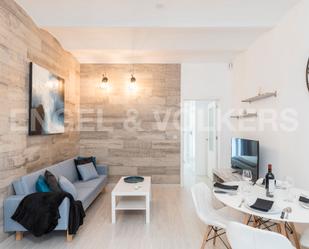 Living room of Apartment to rent in  Barcelona Capital  with Air Conditioner and Balcony