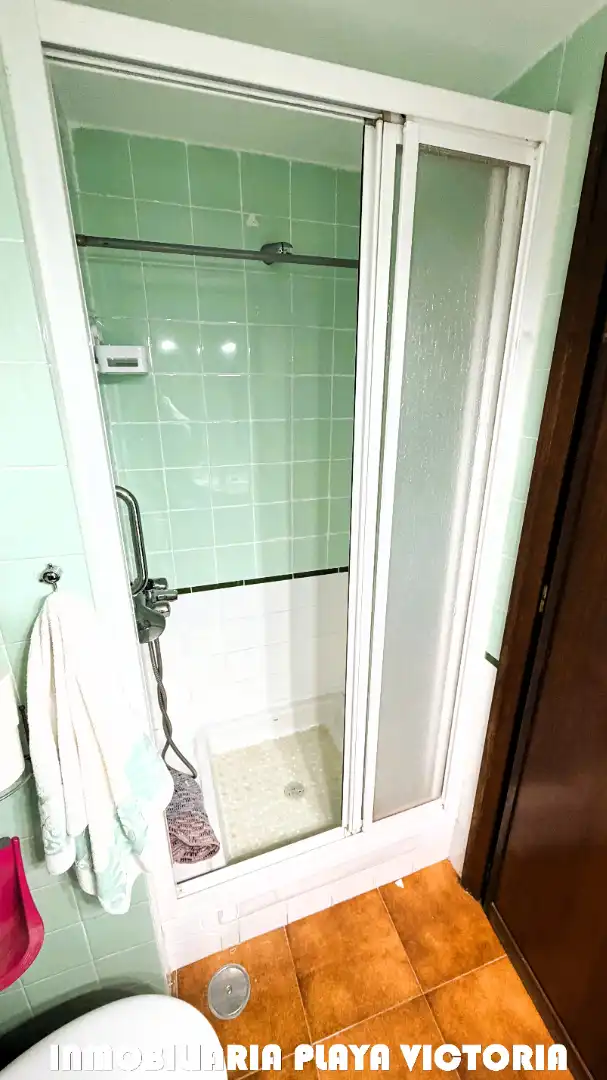 Badezimmer von Wohnung zum Verkauf in Cádiz mit Terrasse