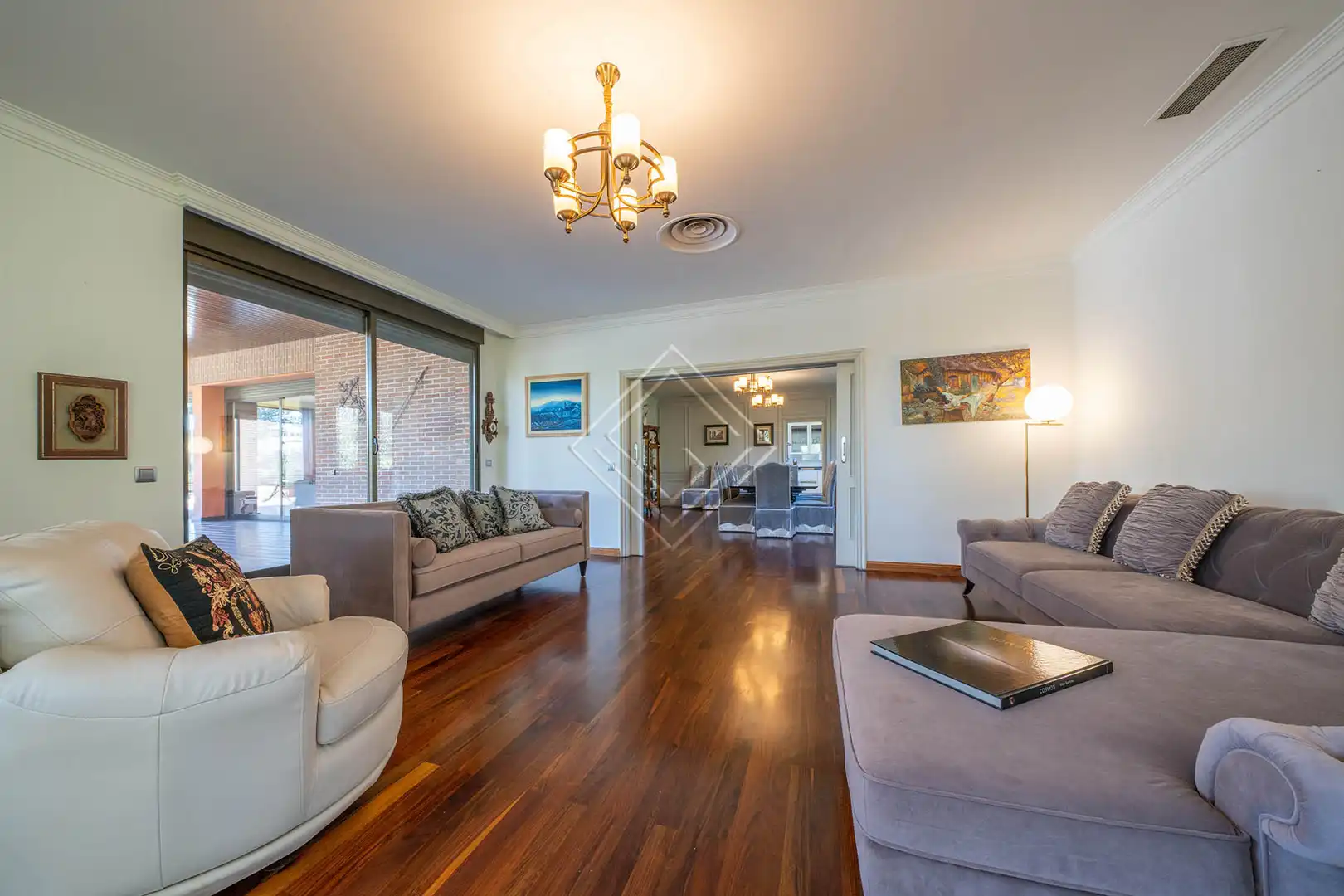 Sala de estar de Casa o chalet en venta en Madrid con Aire acondicionado, Calefacción y Jardín privado