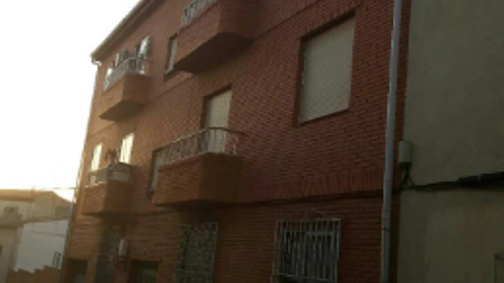 Vista exterior de Piso en venta en Iniesta