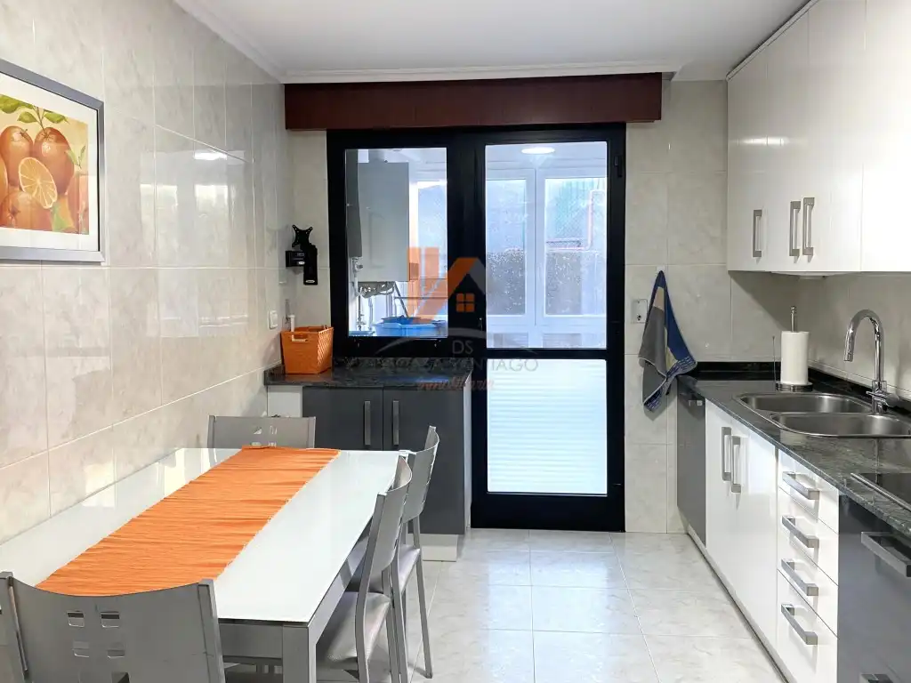 Flat with lift to rent in Rua Salgueiriños Arriba 50, imagen 5