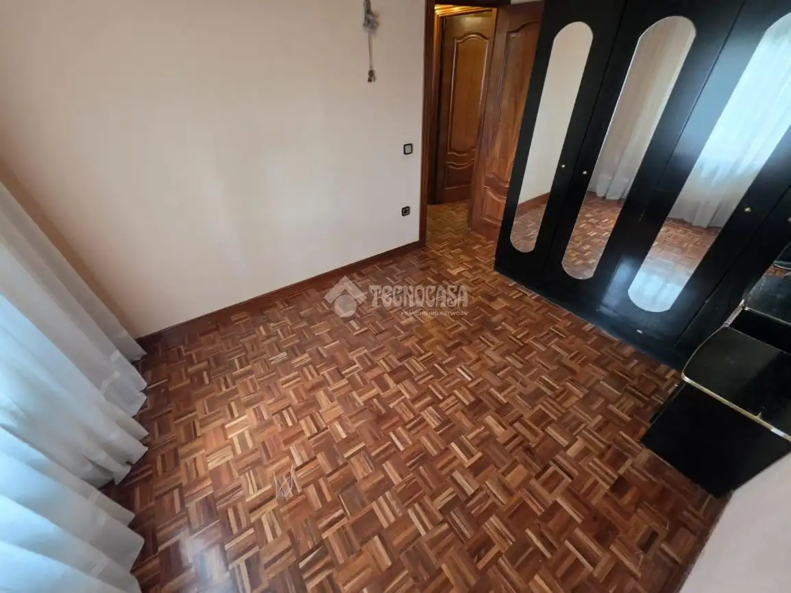 Bedroom of Flat for sale in Fuenlabrada