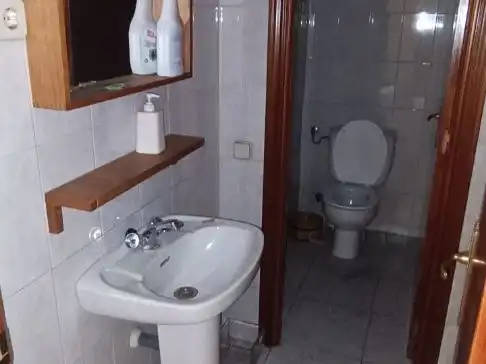 Bany de Local en venda en Fuenlabrada