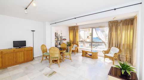 Photo 4 of Flat for sale in Calle Pablo Casals, Playa de la Fontanilla, Marbella