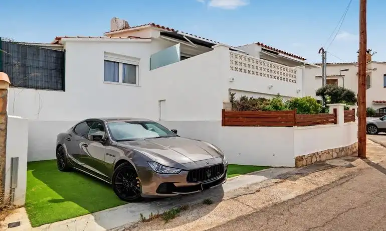 House with pool for sale in Carrer DE CORDOVA 25, imagen 9