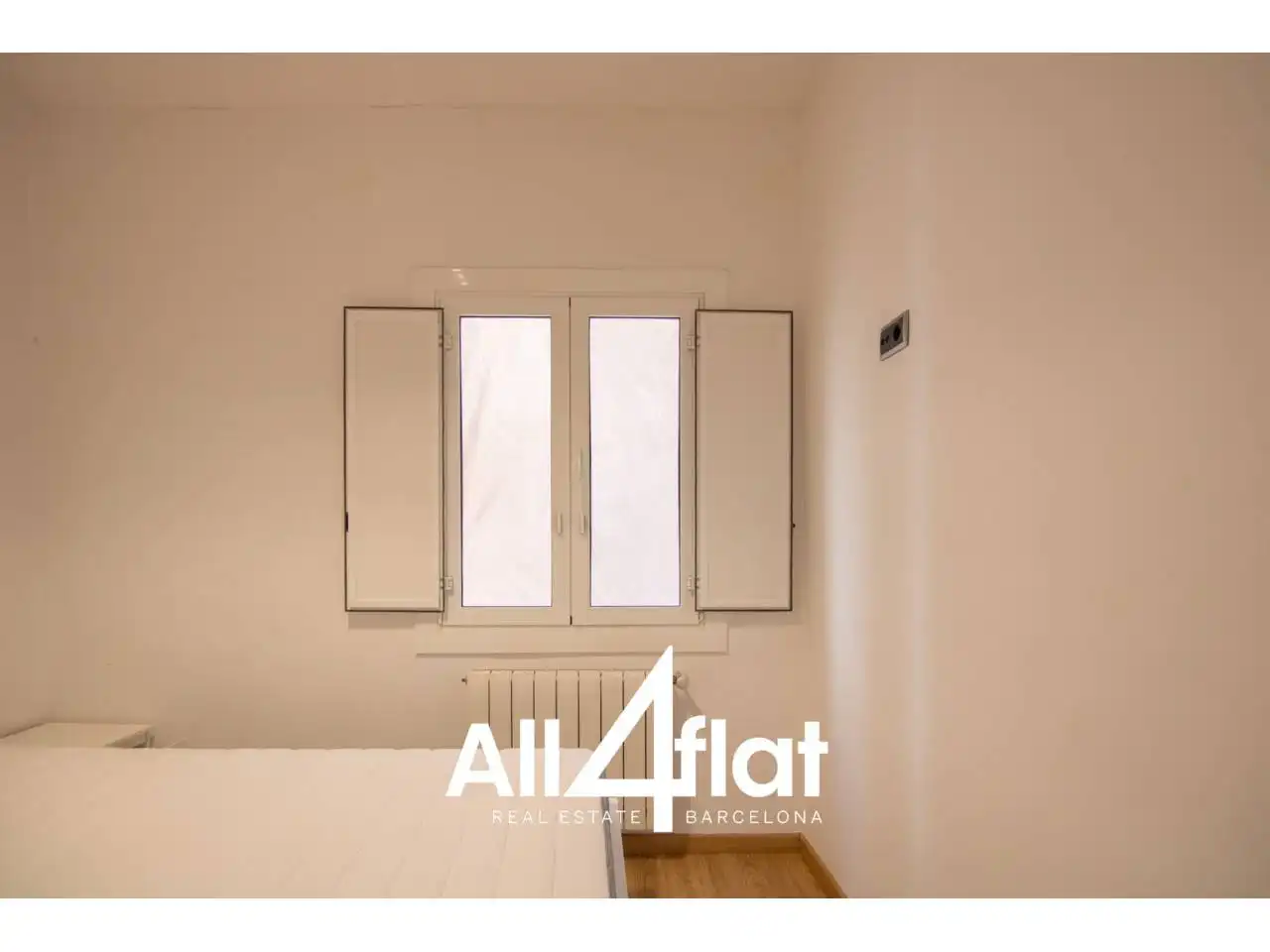 Flat with terrace for sale in Calle Agustí Vell, imagen 27