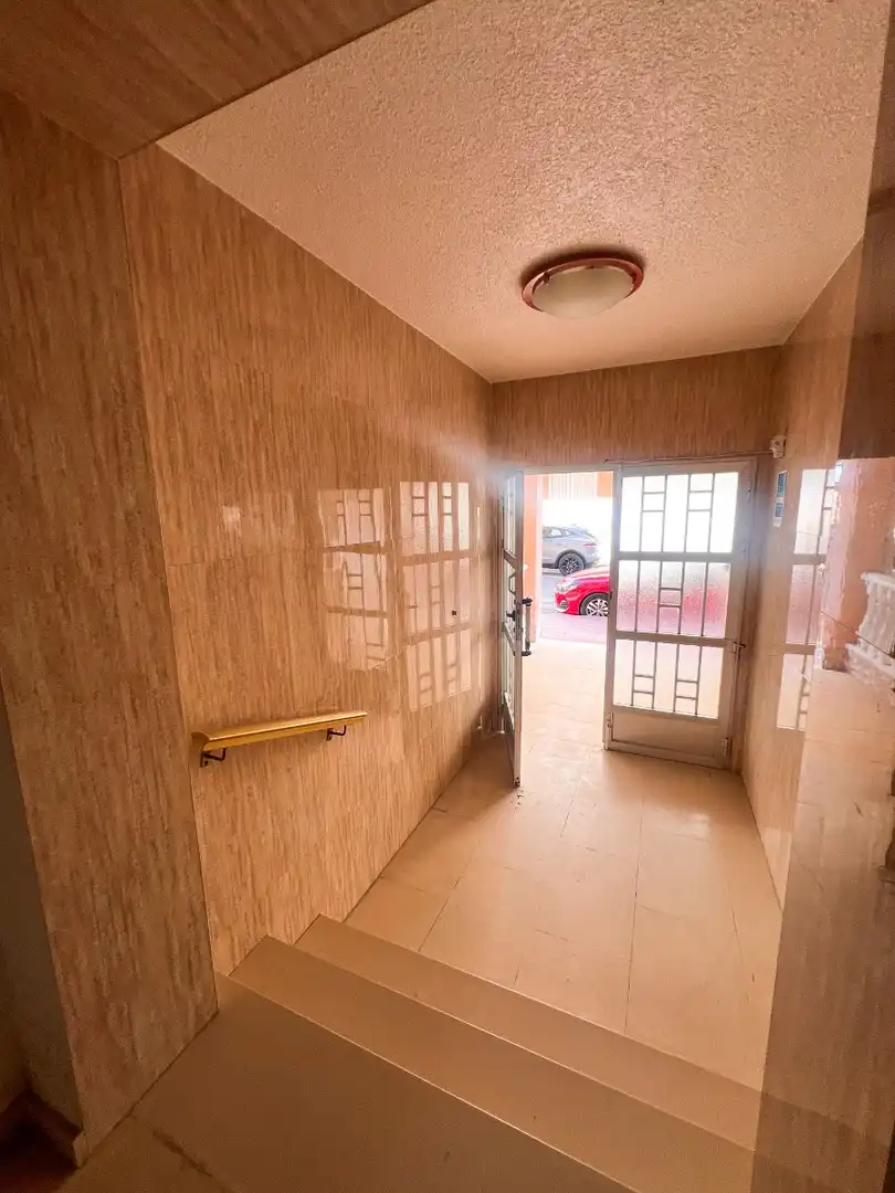 Ático en venta en Guardamar del Segura con Terraza, Amueblado y Horno