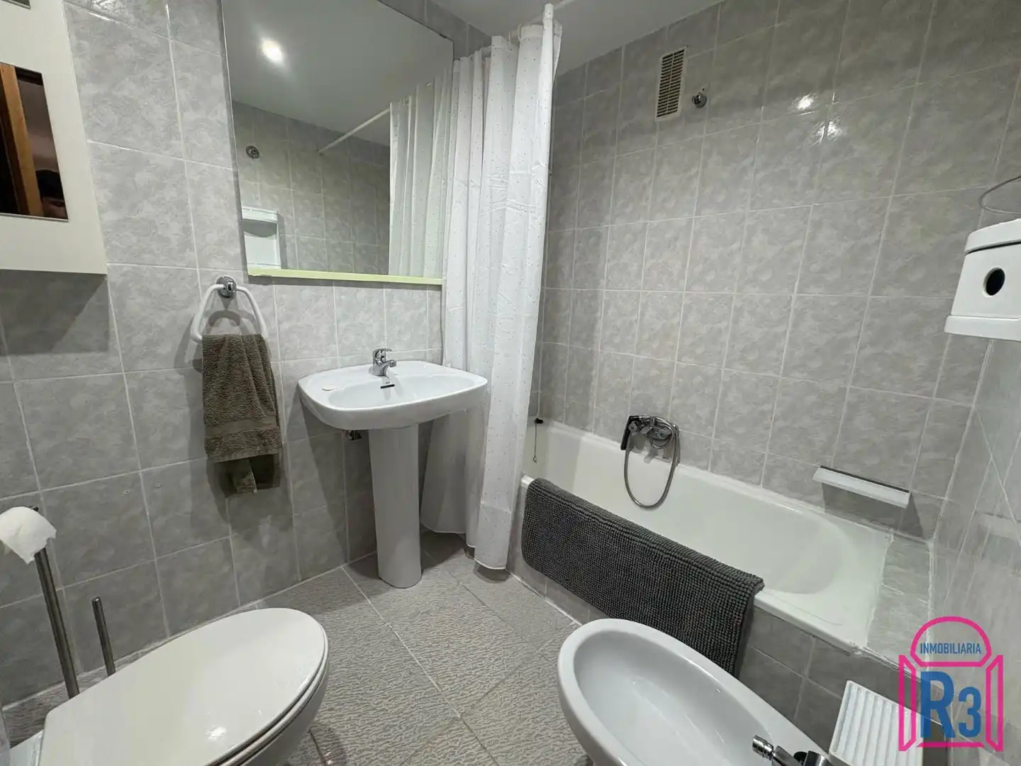 Apartments for rent in Juan de la Cosa, Crucero