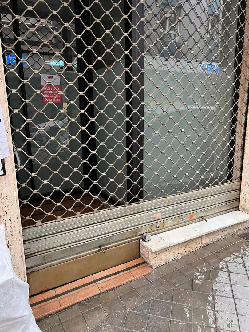 Terraza de Local de alquiler en Granada con Aire acondicionado