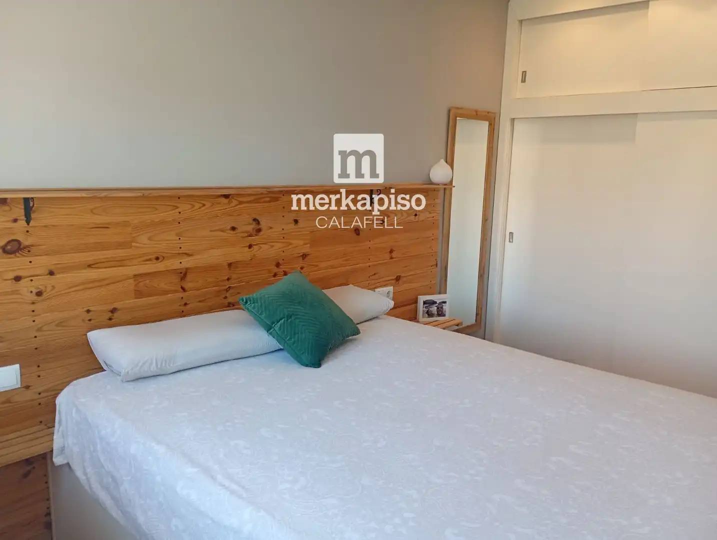 Habitación de Casa adosada en venta en Cunit con Aire acondicionado y Trastero