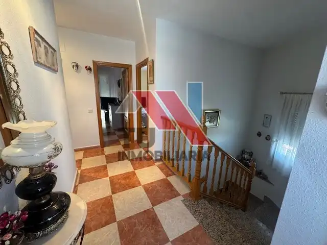 Casa o chalet en venta en Novés con Terraza y Balcón