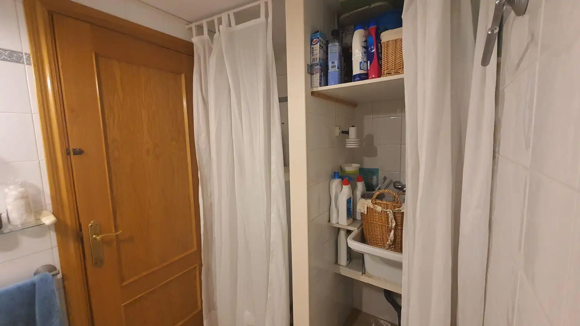 Bathroom of Flat for sale in Canet de Mar  with Air Conditioner