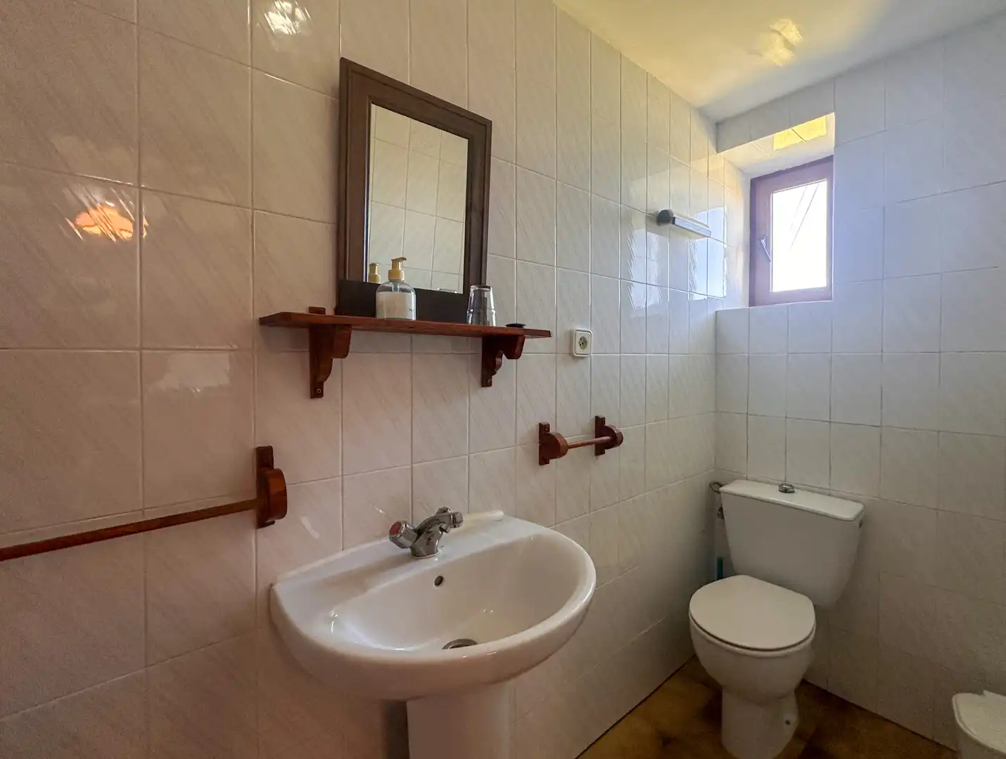 Baño de Casa o chalet en venta en Alfoz de Lloredo con Calefacción, Jardín privado y Terraza