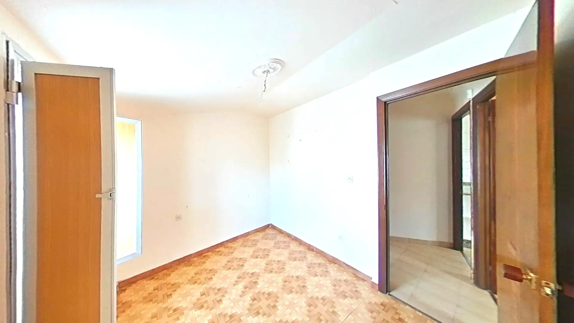Flat for sale in Santos, Cariño