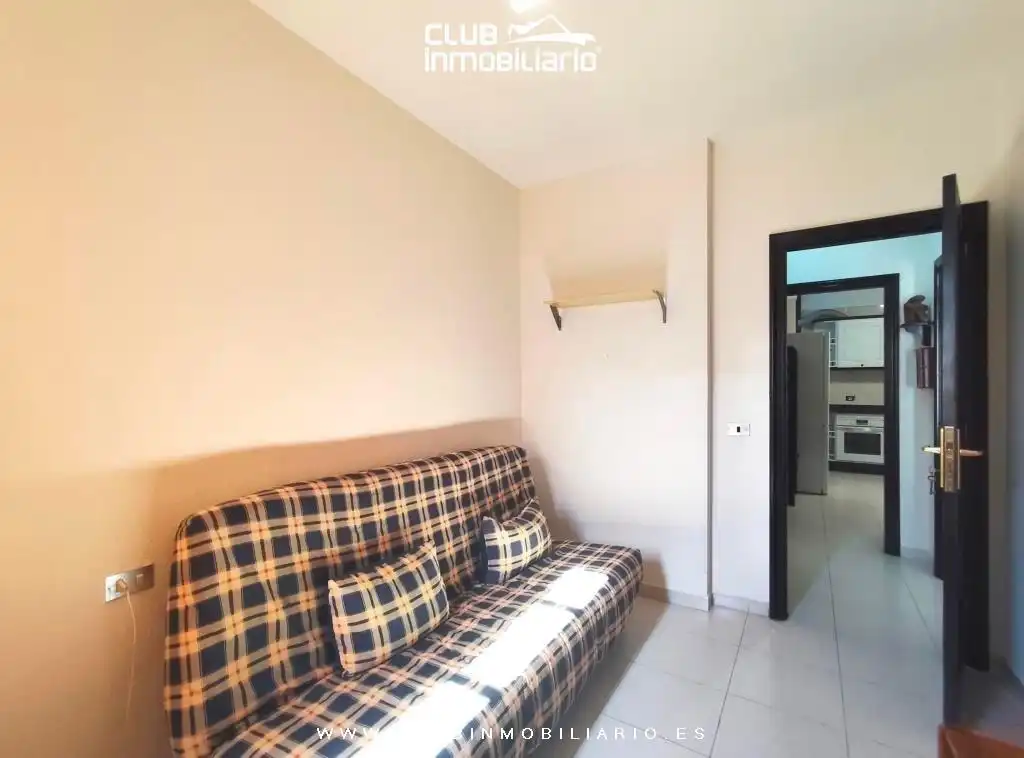 Habitación de Piso de alquiler en San Cristóbal de la Laguna con Amueblado y Balcón