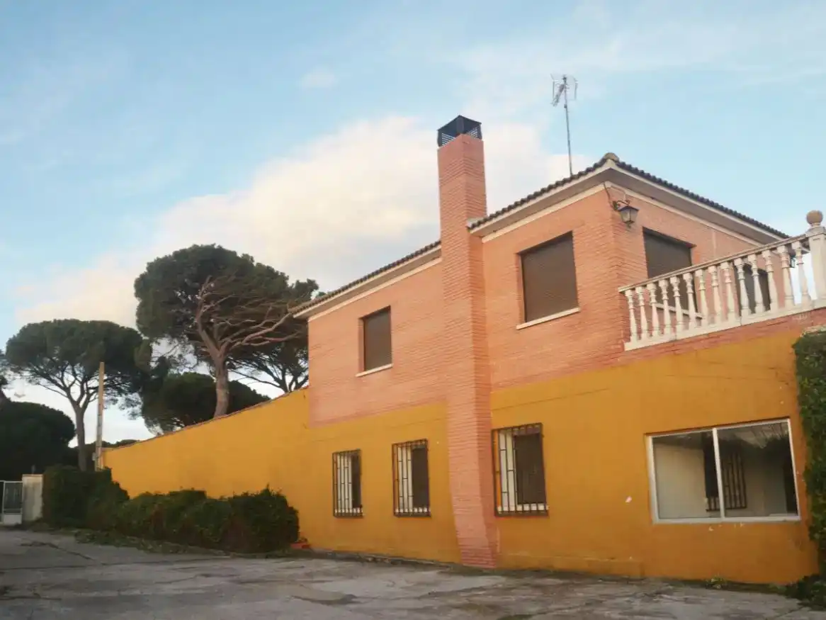 Vista exterior de Pis en venda en Valladolid amb Jardí privat, Traster i Balcó
