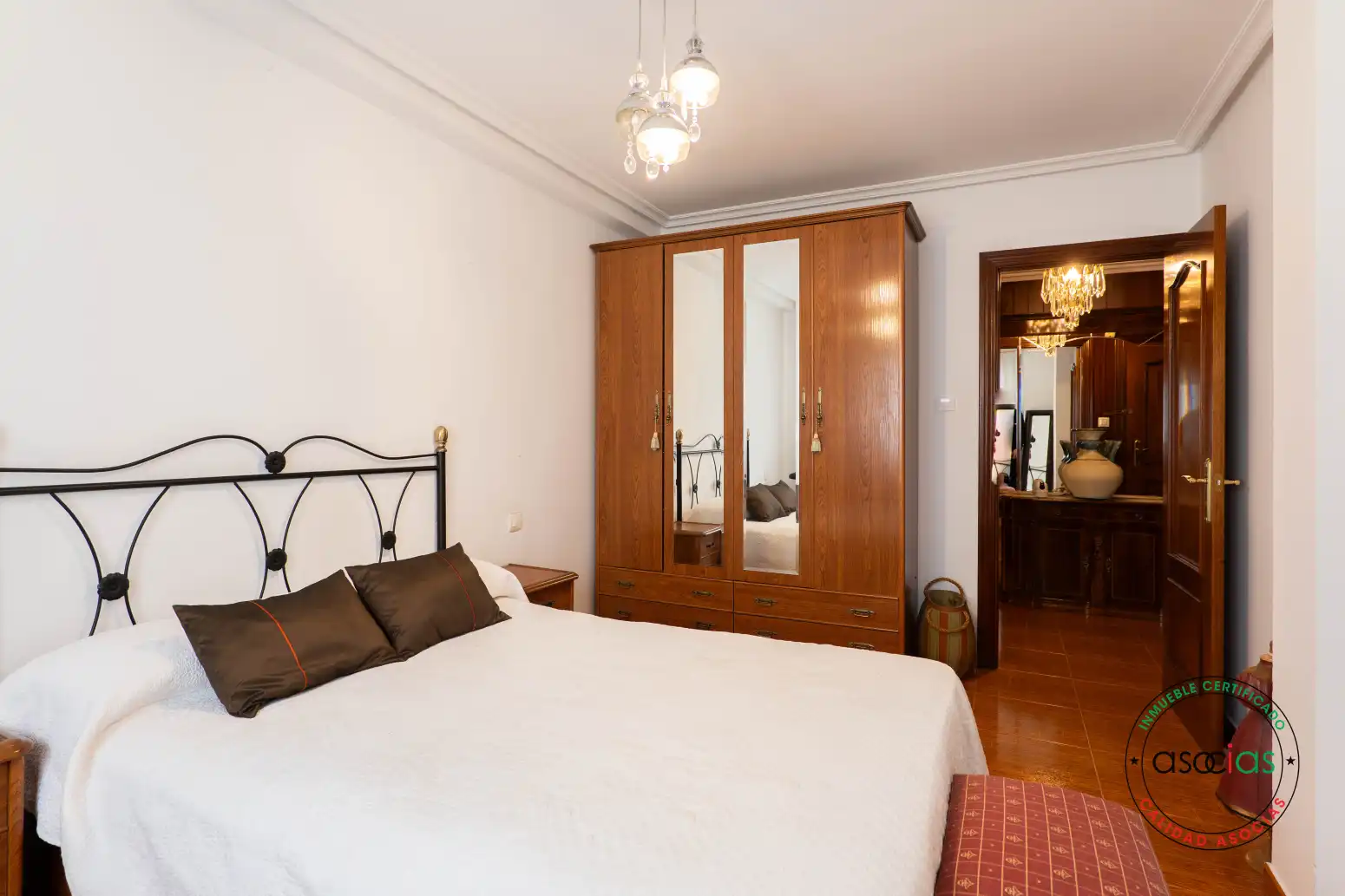 Habitación de Piso en venta en Gijón  con Calefacción