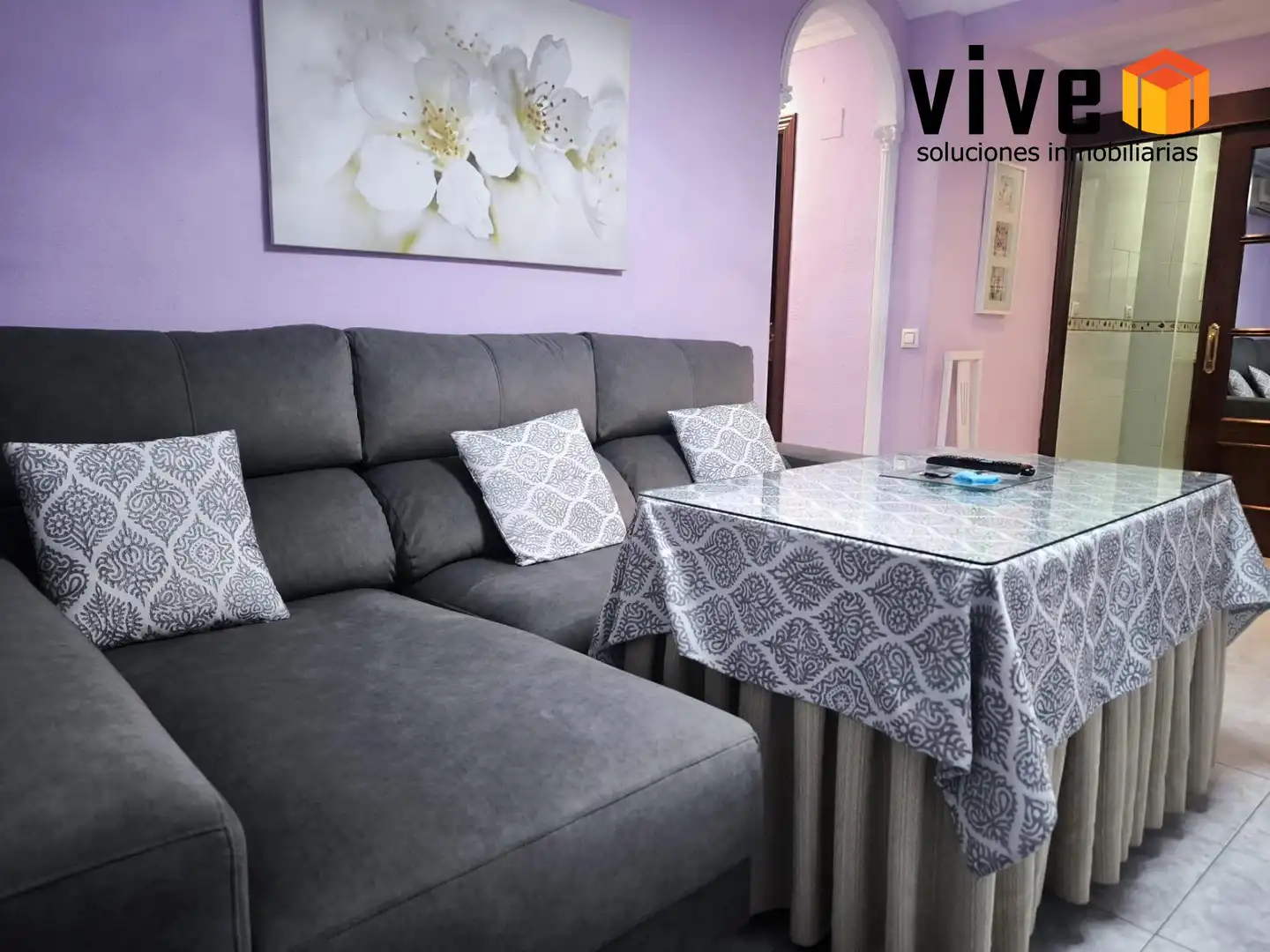 Sala d'estar de Pis en venda en  Sevilla Capital amb Aire condicionat