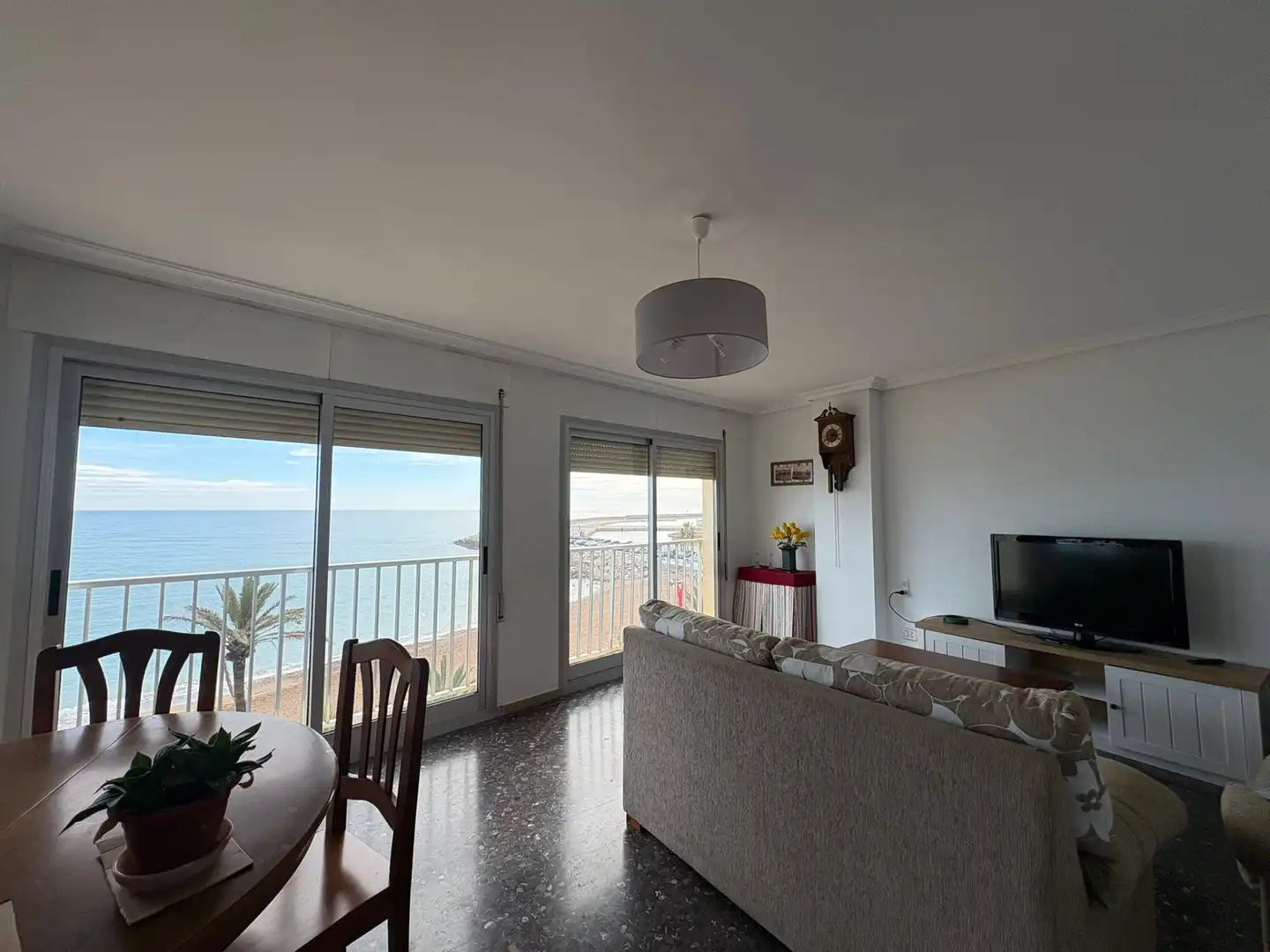 Wohnzimmer von Wohnung zum Verkauf in Vinaròs mit Möbliert und Ofen