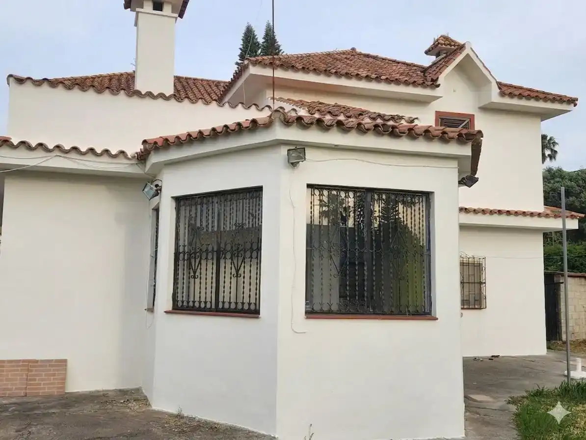 Vista exterior de Piso en venta en Algeciras con Piscina y Balcón