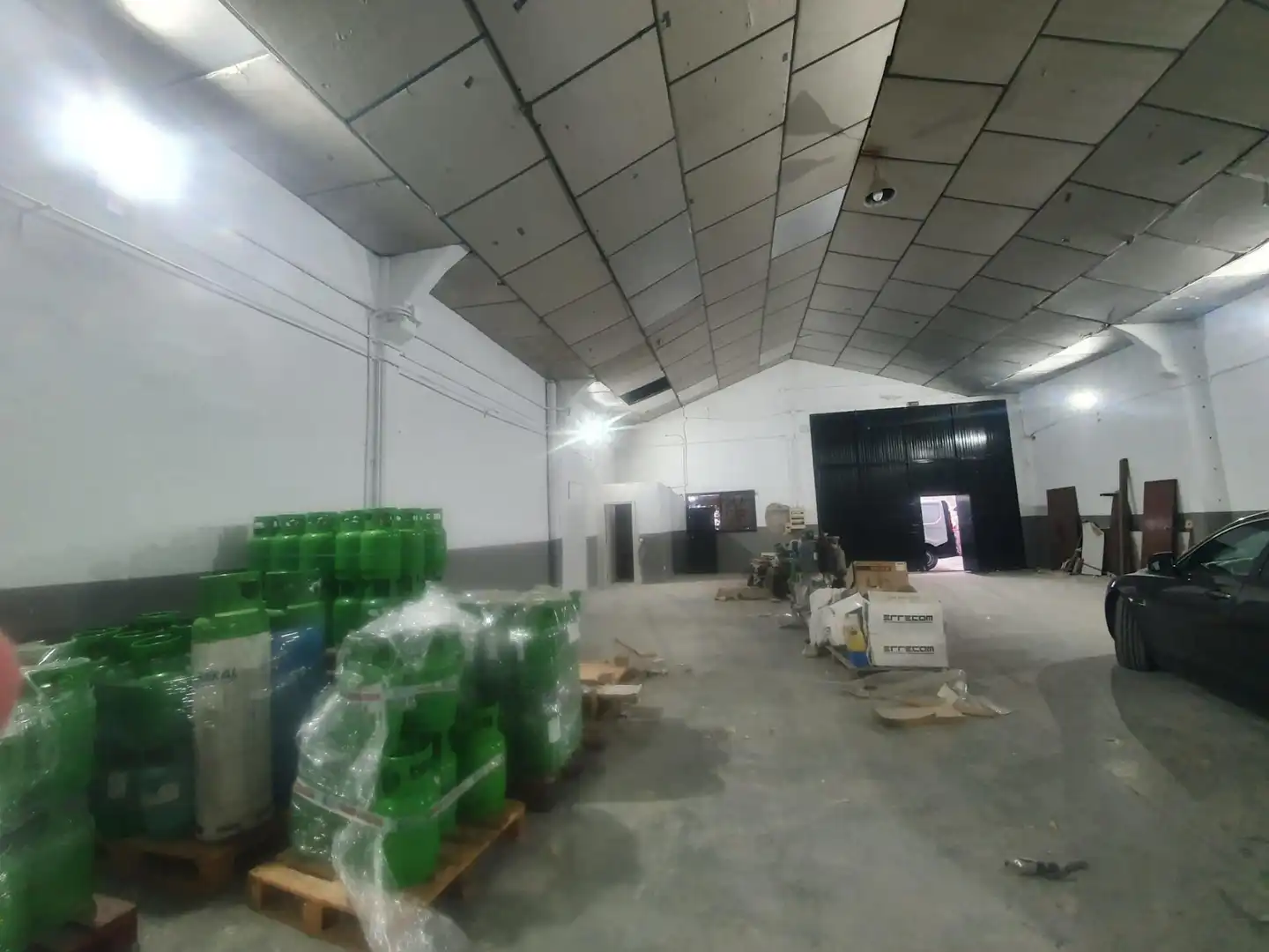 Fabrikhallen zur Miete in Sevilla