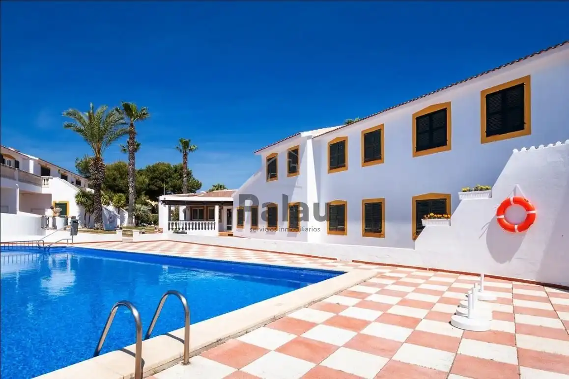 Piscina de Apartament en venda en Ciutadella de Menorca amb Terrassa