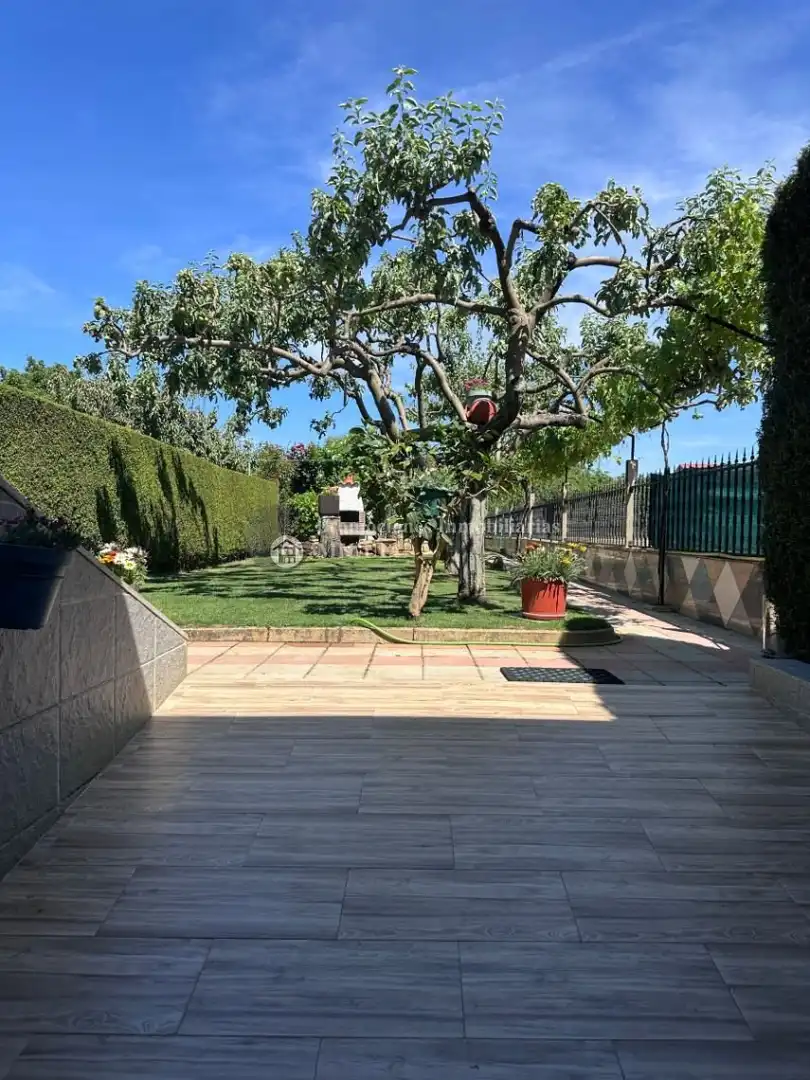 Semi-detached house with garden for sale in Verín, imagen 7