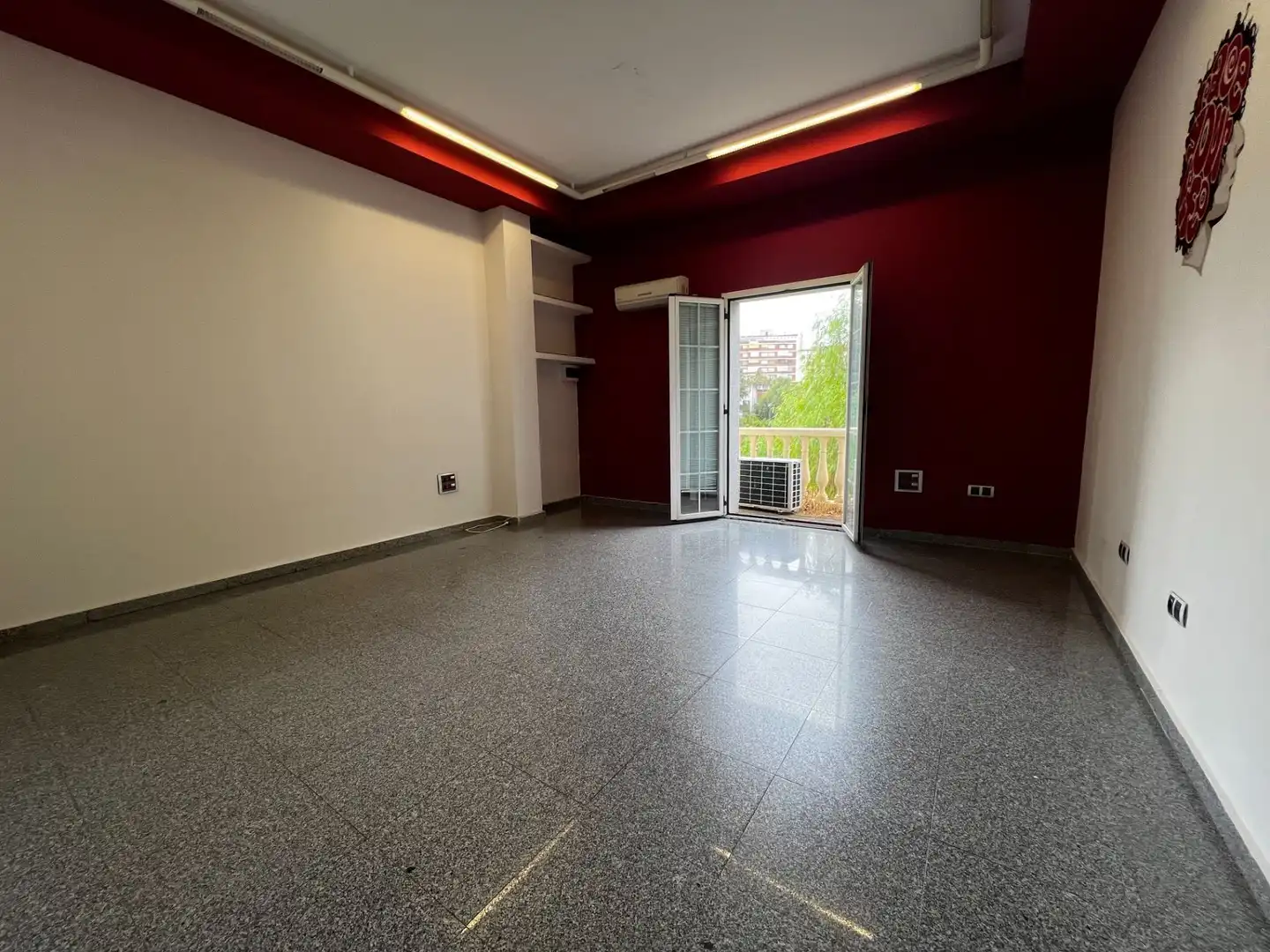 Office for rent in Pardaleras